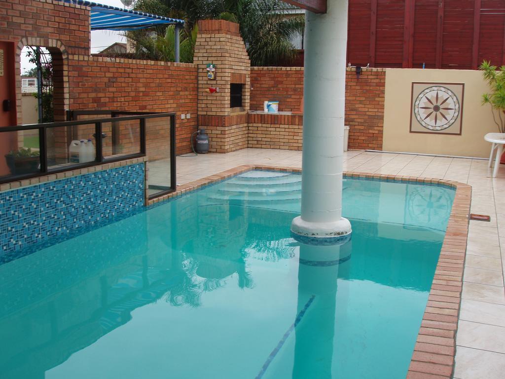 Sundays River Mouth Guesthouse โคลเชสเตอร์ ภายนอก รูปภาพ